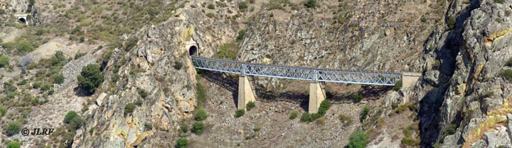 Puente poyo valiente