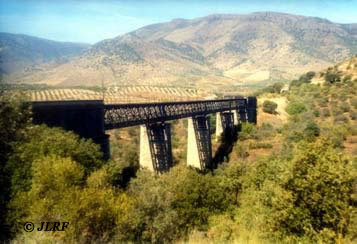 Puente de las Almas desde el camino de bajada