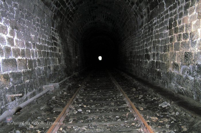 tunel01_a5.jpg - Túnel 1 (interior)