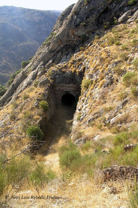 tunel06_a0.jpg - Túnel 6