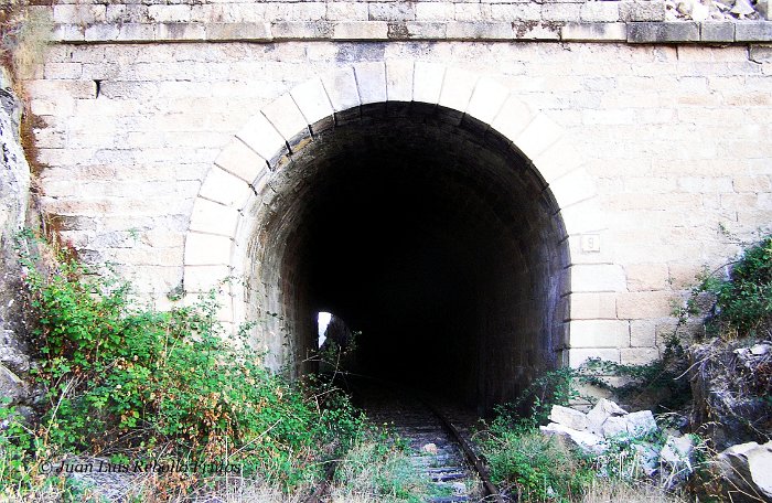 tunel09_b1.jpg - Túnel 9