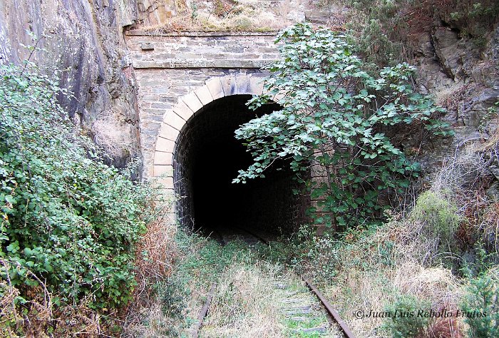 tunel14_b1.jpg - Túnel 14