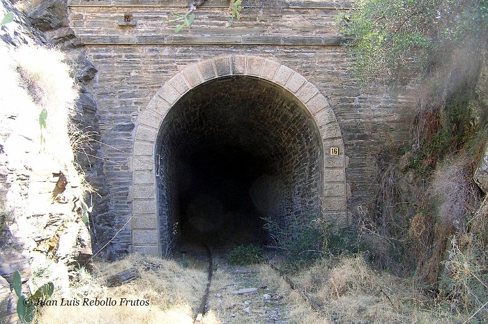 tunel16_b1.jpg - Túnel 16